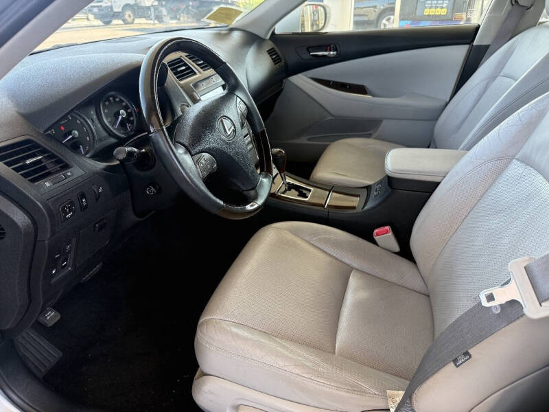 2011 Lexus ES 350