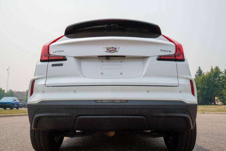 2024 Cadillac XT4 Luxury