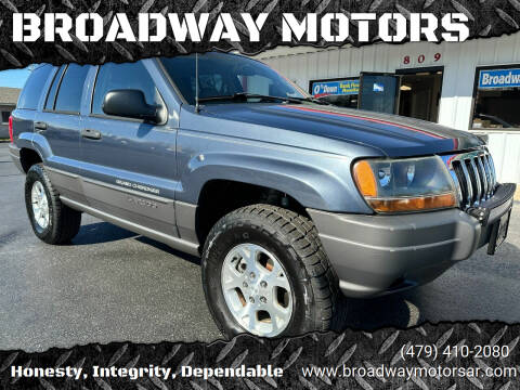 2002 Jeep Grand Cherokee for sale at BROADWAY MOTORS in Van Buren AR