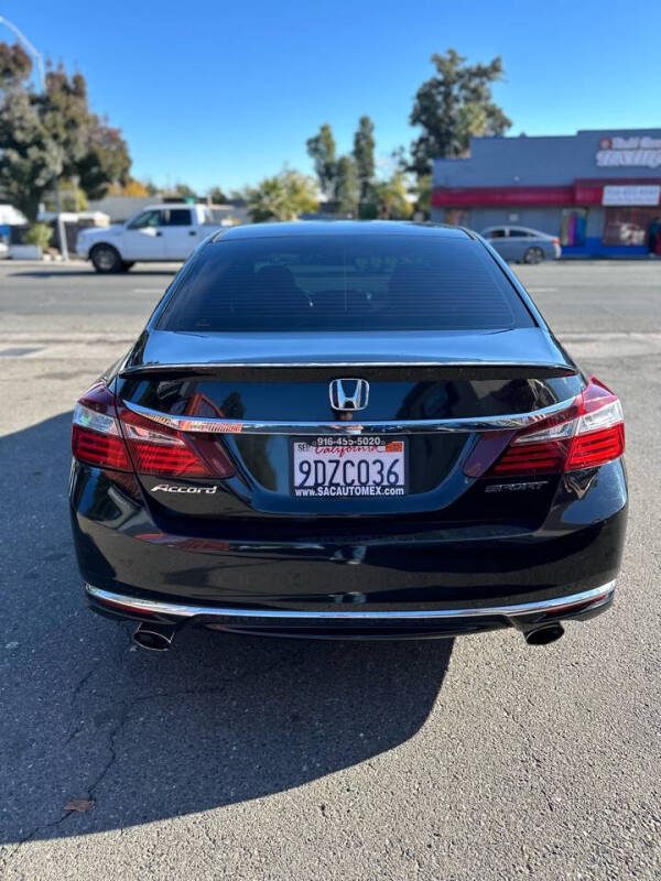 2017 Honda Accord Sport photo 5