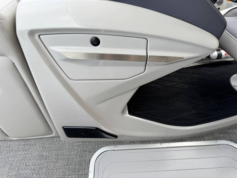 2025 Barletta Lusso 23UC