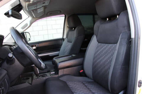 2018 Toyota Tundra SR5