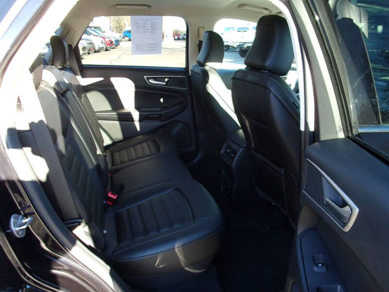 2021 Ford Edge SEL