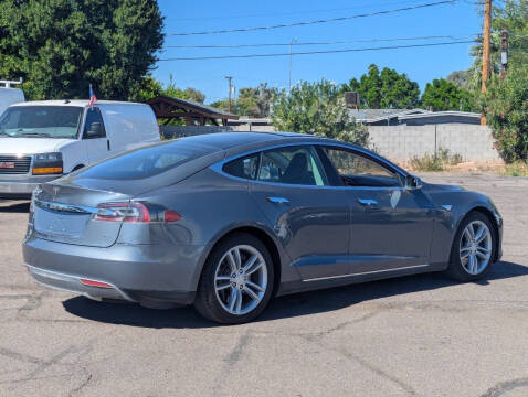 2013 Tesla Model S