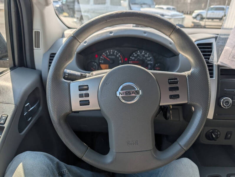 2012 Nissan Frontier S