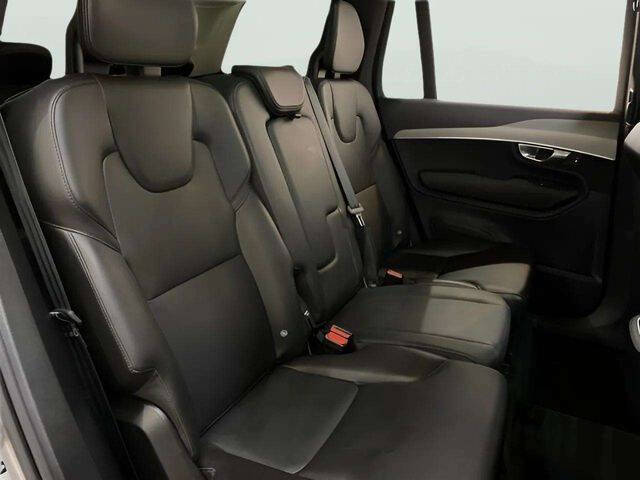 2025 Volvo XC90 B5 Core Bright Theme