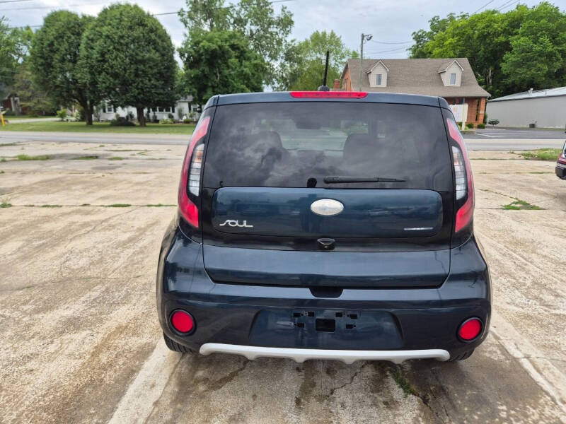 2018 Kia Soul +