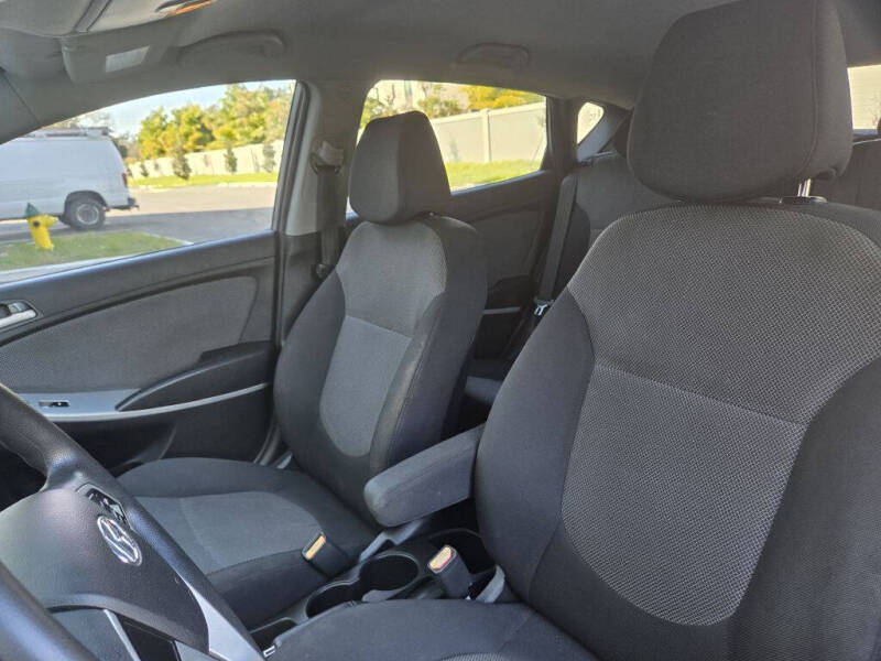 2014 Hyundai Accent GS