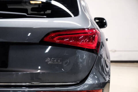 2016 Audi Q5 2.0T quattro Premium Plus