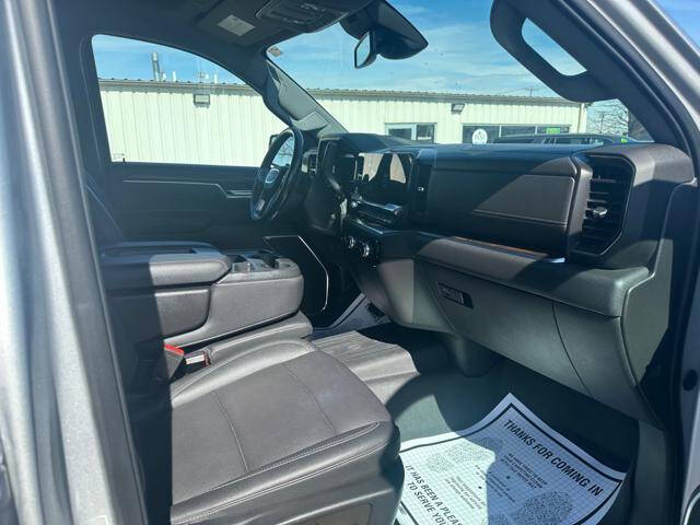 2022 GMC Sierra 1500 SLT