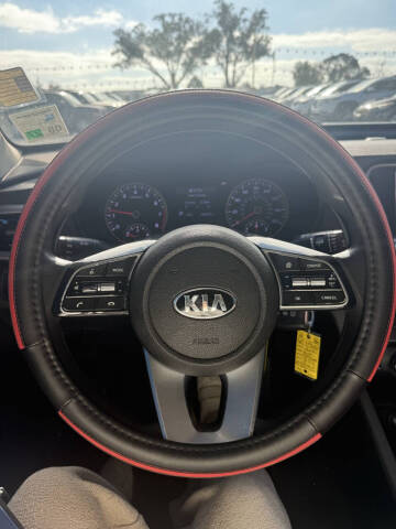2020 Kia Optima LX