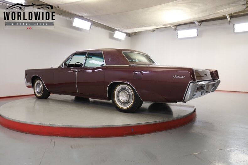 1966 Lincoln Continental