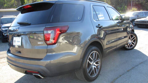 2017 Ford Explorer Sport