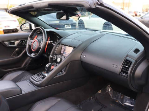 2014 Jaguar F-TYPE V8 S