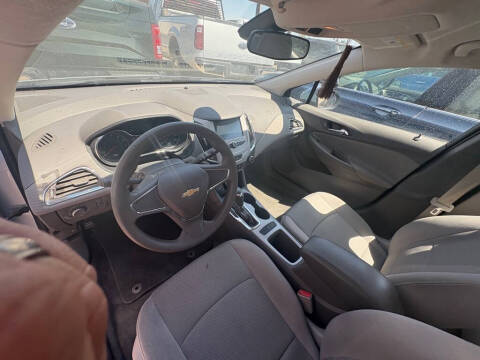 2017 Chevrolet Cruze LS Auto