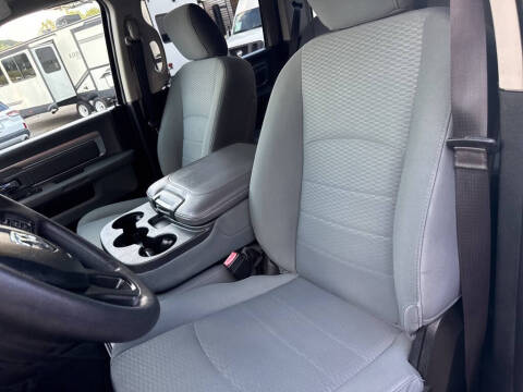 2019 RAM 1500 Classic SLT