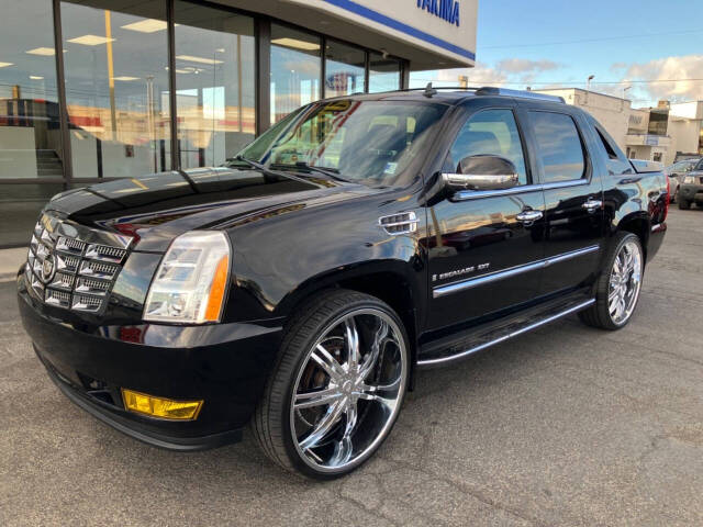 2008 Cadillac Escalade EXT for sale at Autostars Motor Group in Yakima, WA