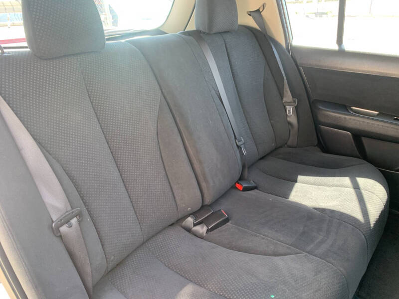 2012 Nissan Versa 1.8 S