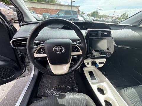 2016 Toyota Prius Three