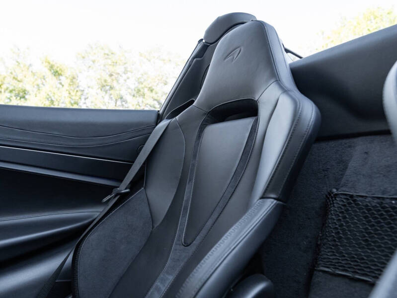 2024 McLaren 750S Spider