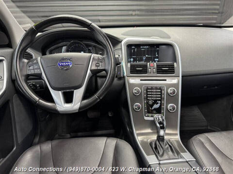 2015 Volvo XC60 T5 Drive-E Platinum