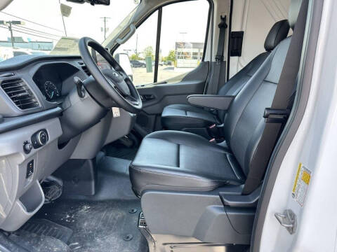 2023 Ford E-Transit