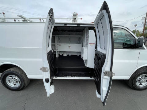 2021 Chevrolet Express 2500