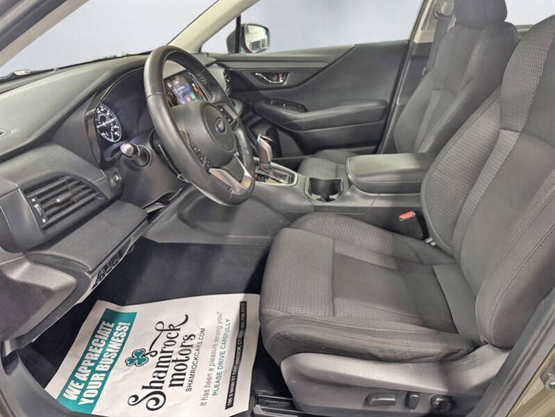 2022 Subaru Outback Premium