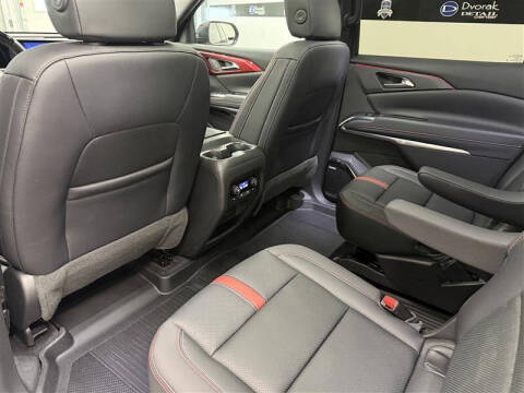 2025 Chevrolet Traverse RS