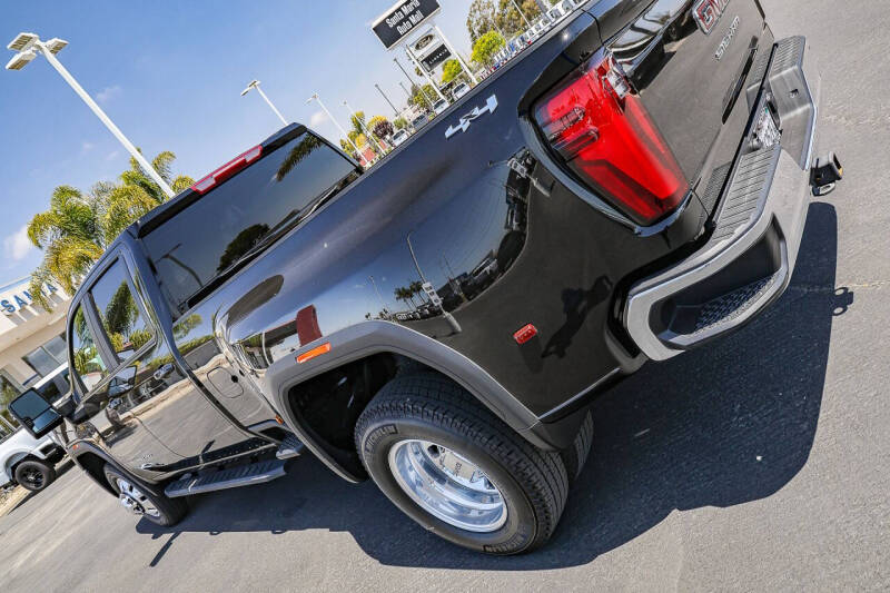 2025 GMC Sierra 3500HD