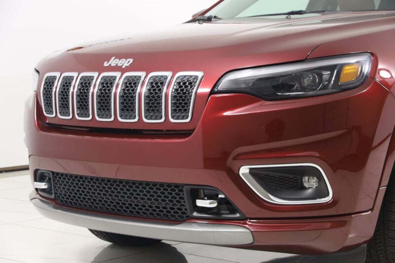 2019 Jeep Cherokee Overland