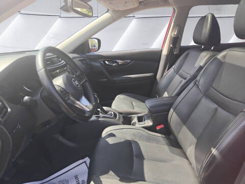 2017 Nissan Rogue SL