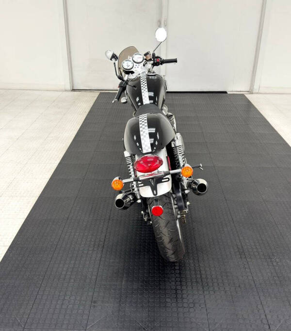 2007 Triumph Thruxton