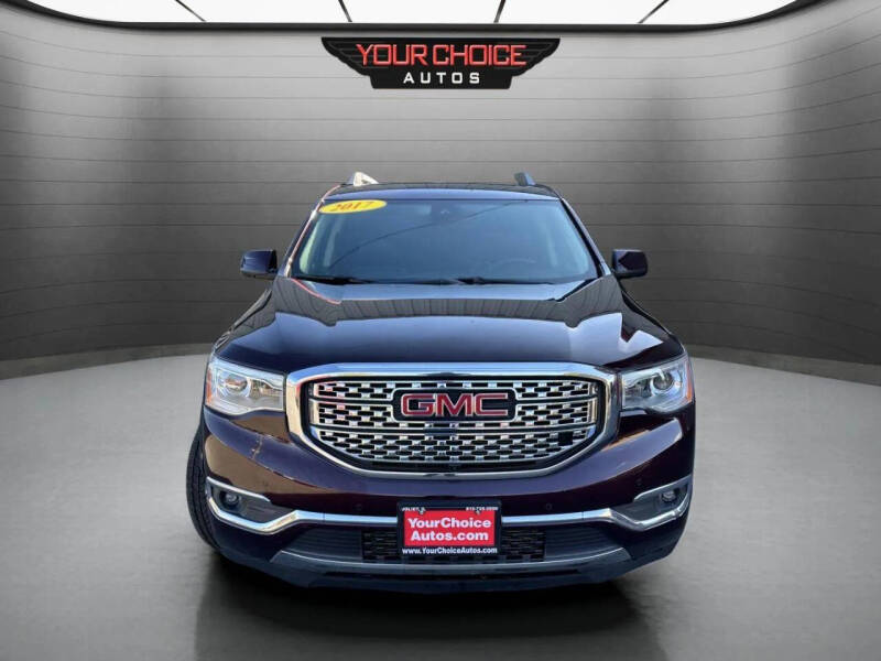 2017 GMC Acadia Denali