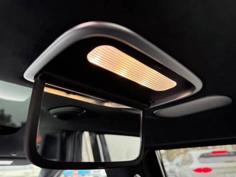 2025 Genesis G90 3.5T e-Supercharger