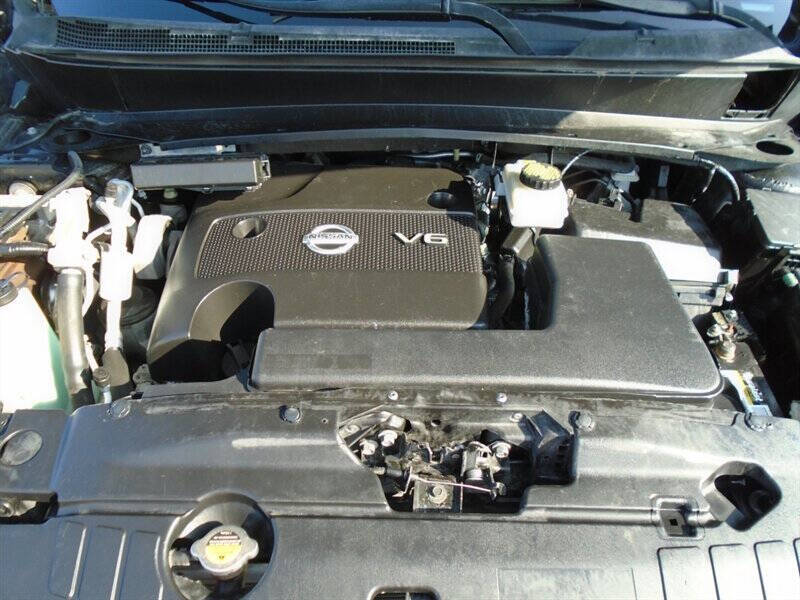 2016 Nissan Pathfinder S