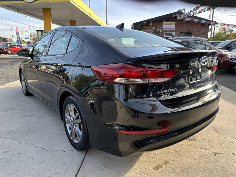 2018 Hyundai Elantra SEL