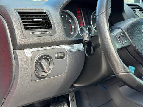 2008 Volkswagen R32