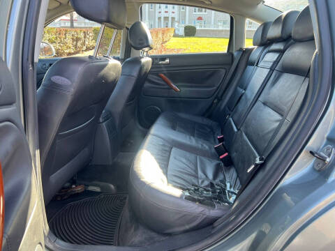 2004 Volkswagen Passat GLX