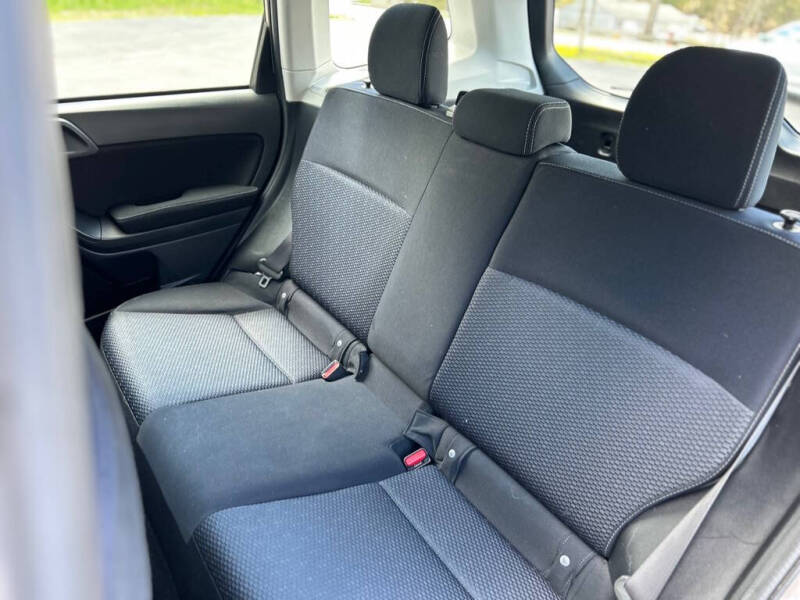 2015 Subaru Forester 2.5i