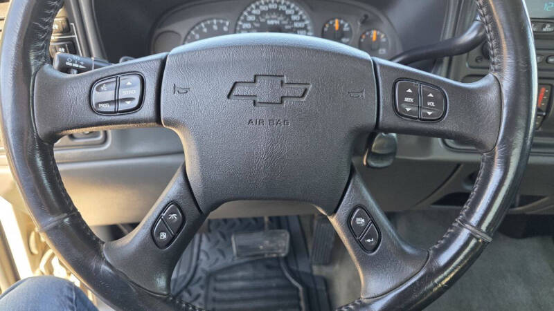 2004 Chevrolet Silverado 1500 LS