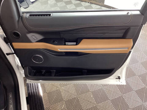 2023 Ford Expedition MAX Platinum