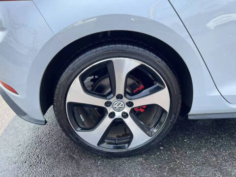 2018 Volkswagen Golf GTI