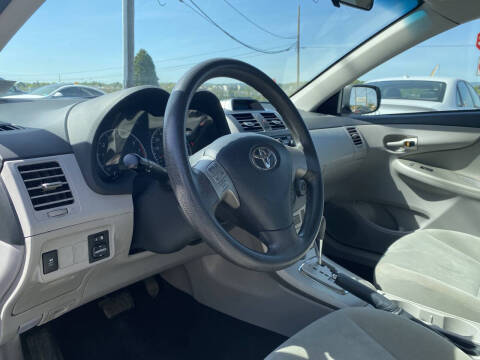 2012 Toyota Corolla LE