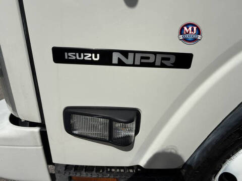 2020 Isuzu NPR