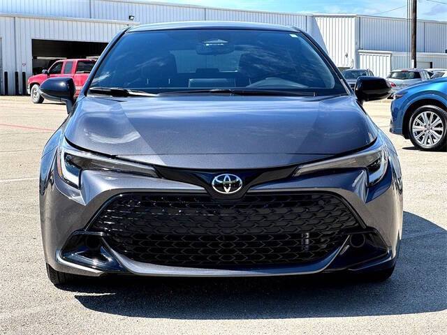 2025 Toyota Corolla Hatchback SE