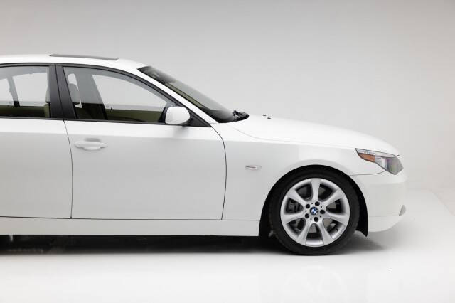 2004 BMW 5 Series 545i