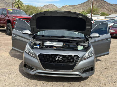 2017 Hyundai Sonata Hybrid SE