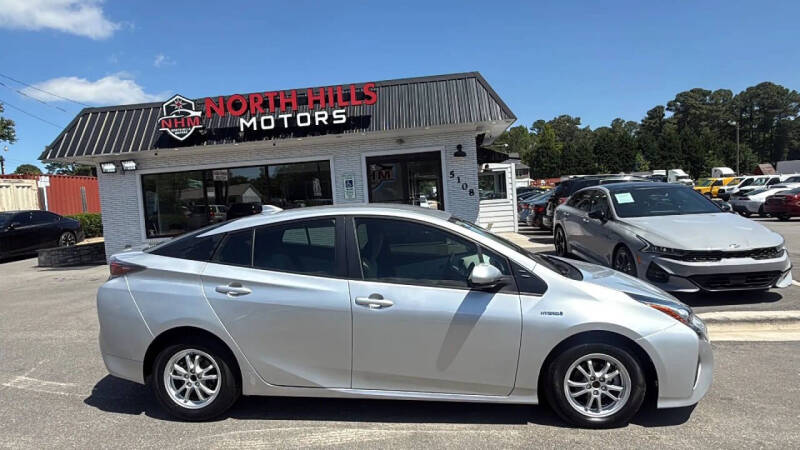 2016 Toyota Prius Two