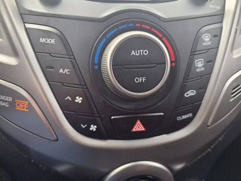 2017 Hyundai Veloster Value Edition